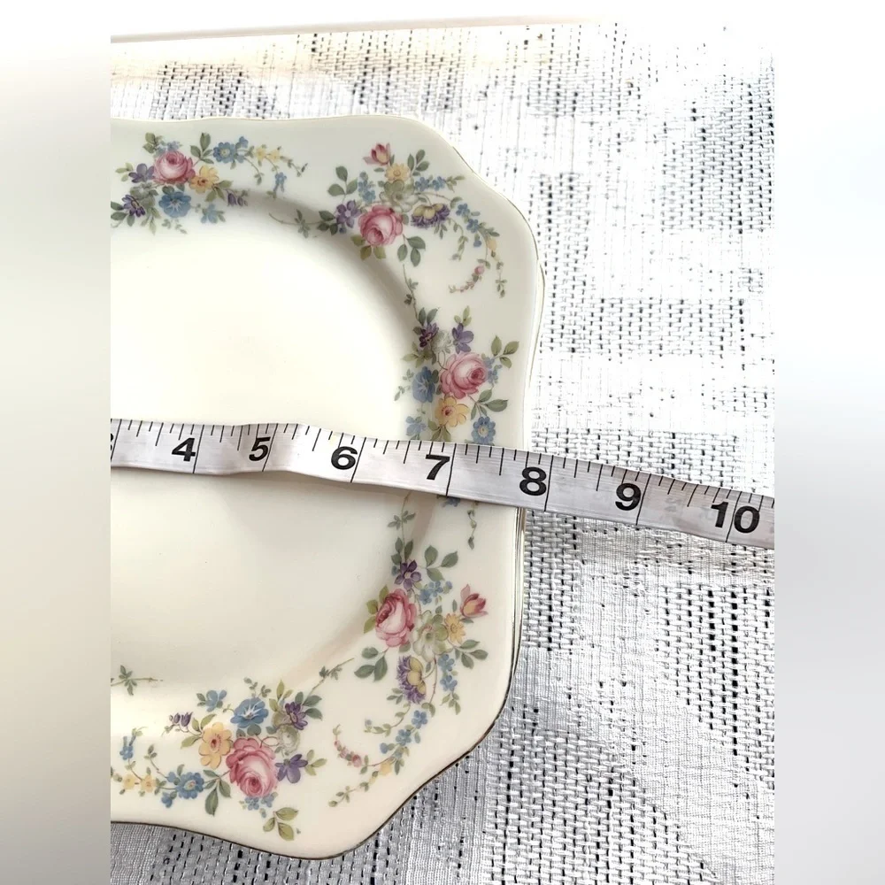KPM Royal Ivory- Riviera Floral Pattern Set of 4 China